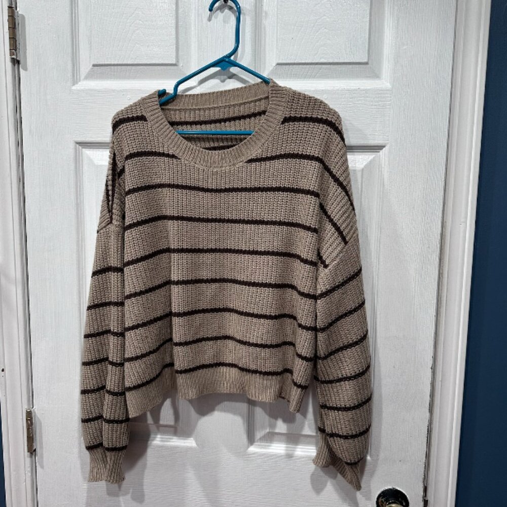 Cropped Balloon Sleeve Sweater